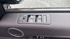 Land Rover Discovery 3.0 D350 Dynamic SE 5dr Auto Diesel Station Wagon